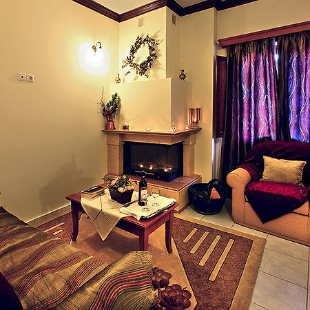 Egnatia Hotel อิโออันนินา ภายนอก รูปภาพ